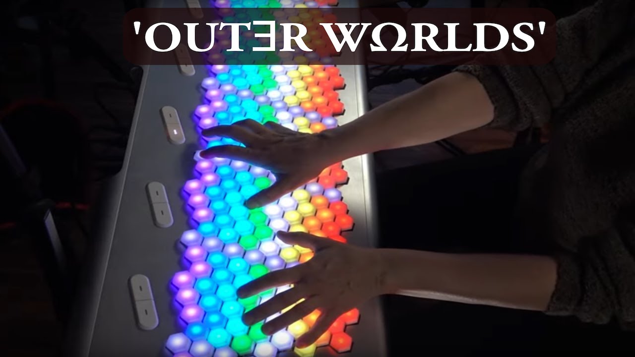 'OUT∃R WΩRLDS' | polychromatic 55