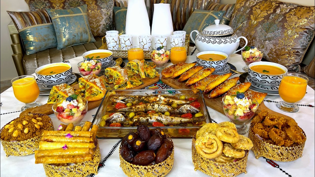 فطور 14رمضان🌙خفا زربا توجديه مملحات بدون لحوم بحشوات لذيذة😋شوربة كيف طلبتوها التحلية والعصير👌🏻