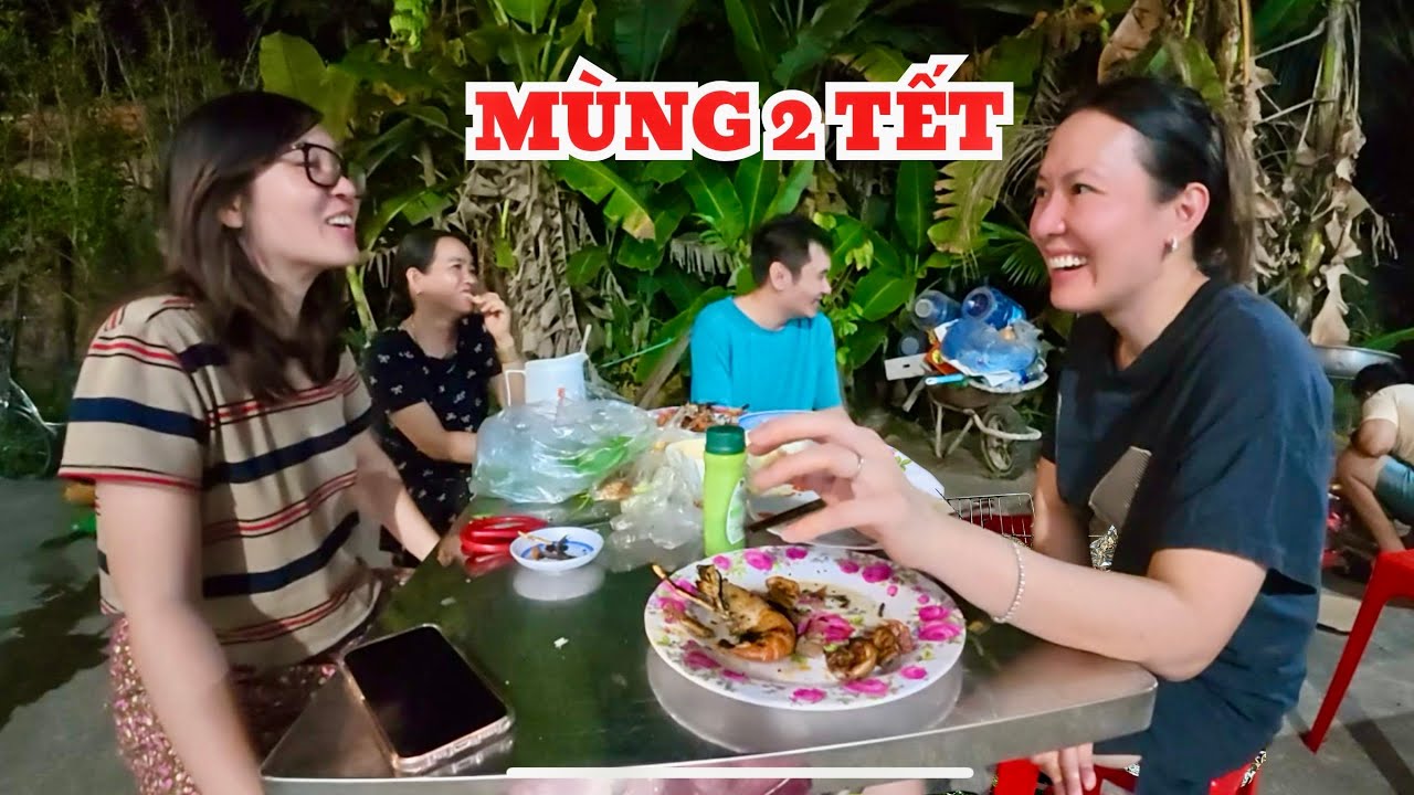 ĐẠI GIA ĐÌNH TỤ TẬP NƯỚNG ĐỒ ĂN RÔM RẢ NGÀY MÙNG 2 TẾT || ĂN GÌ Ở MỸ