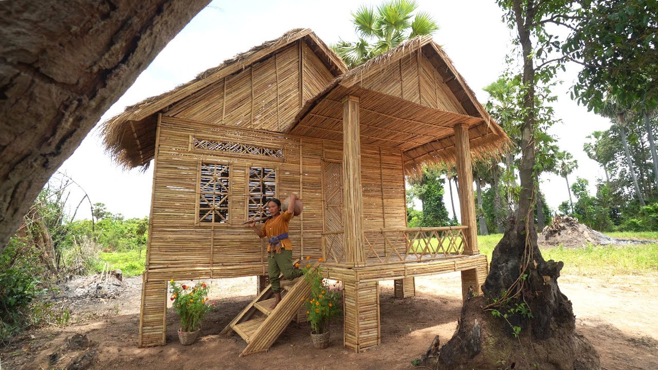 100 Days She Build Beautiful Millionaire Luxury Bamboo Villa House by Ancient Skills