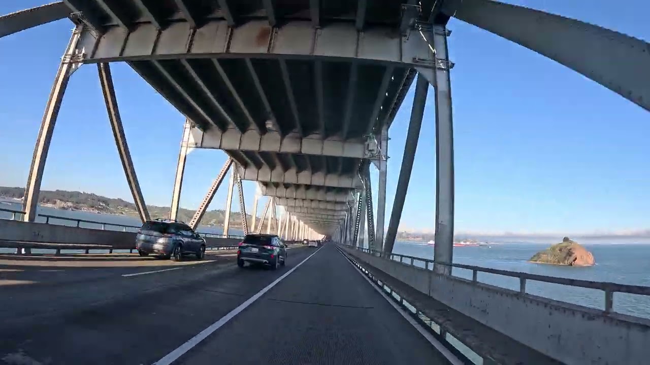 Richmond&ndash;San Rafael Bridge (Interstate 580 West) crossing the San Francisco Bay