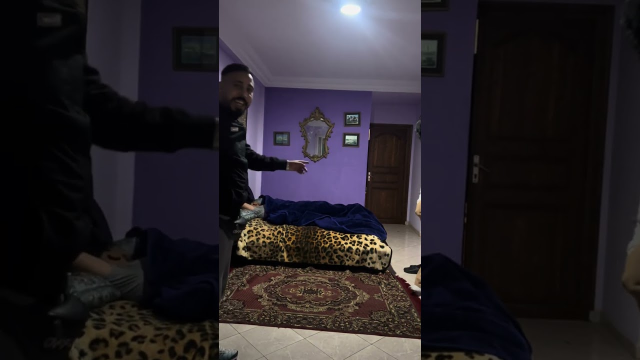 دعدوع بغاو الصقو ليه بلي اتكرفس علي الدرية … ندمنا علاش اضحكنا معاه و آصدق داخل فيها البوليس🚔🚨