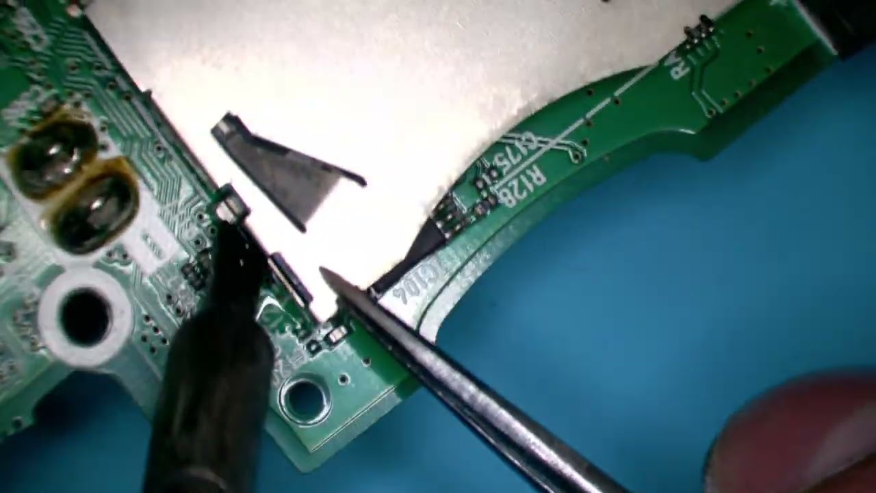 Zoom H6 mobile digital recorder SD Slot repair