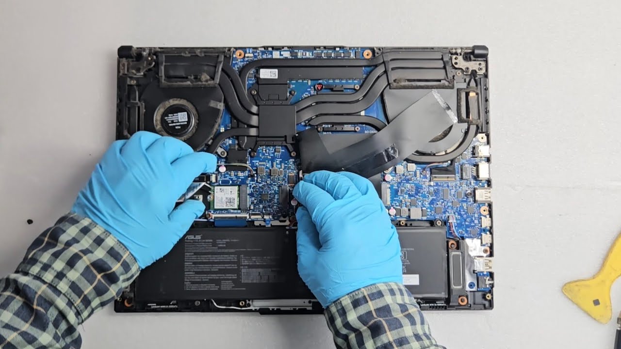 How To Replace WiFi Card Asus Tuf Gaming F15 FX507VV / Disassembling And Assembly