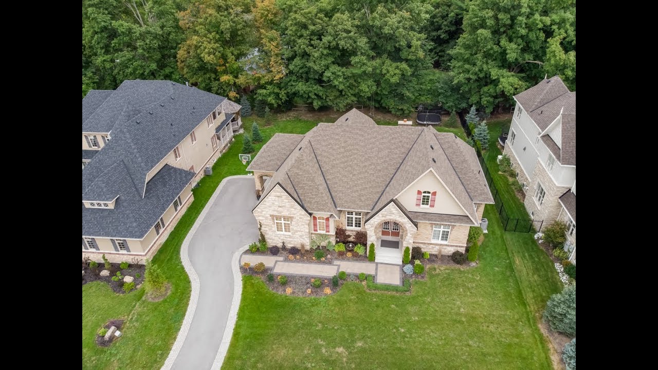 24 AINLEY TRAIL, HALTON_HILLS