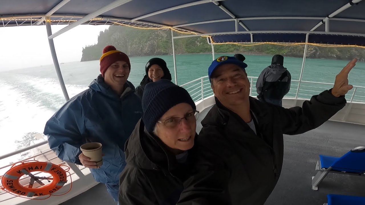 Major Marine Kenai Fjord Glacier Tour - Seward Alaska