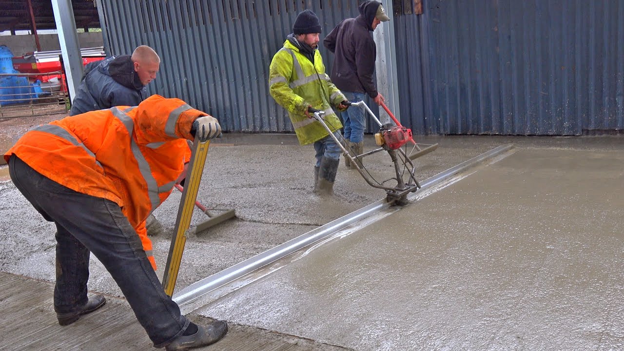 PREPARING AND LAYING A CONCRETE FLOOR IN OUR NEW SHED
