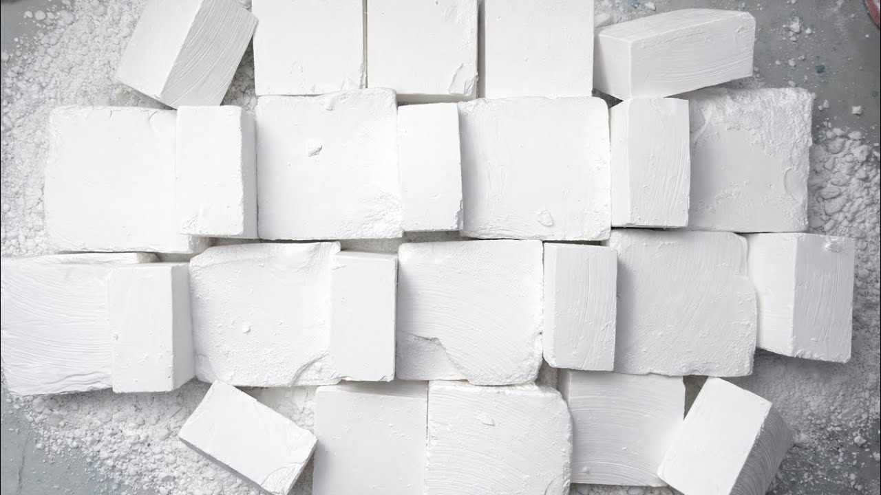 Unpolished Jumbo Chalk So Soft | Sifting + Pebbles Play 😲