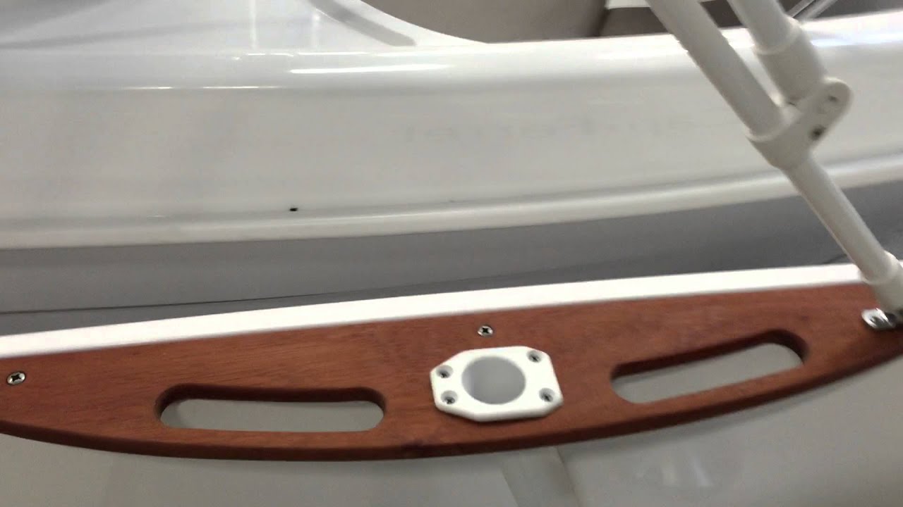 552 OPEN B2 MARINE SWING BY HORS BORD ASSISTANCE