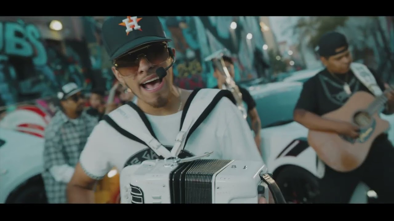Bien Motivados - Los Del Cristo feat. Grupo Diez 4tro