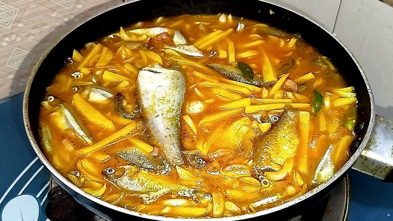 বাঙালির পছন্দের পাঁচমিশালী ছোট মাছের হাতে মাখিয়ে চচ্চড়ি রেসিপি | Small fish chorchori recipe