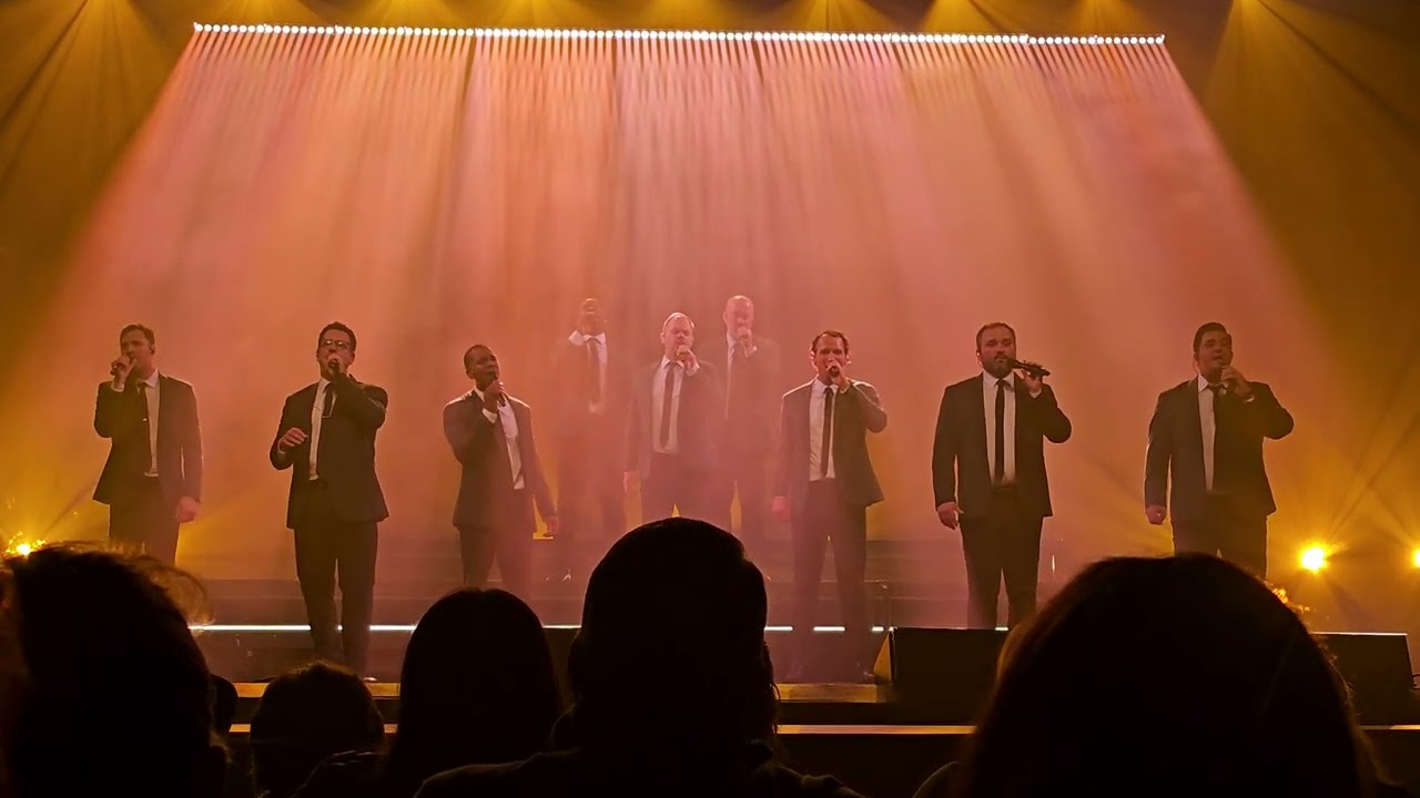 Straight No Chaser - Yellow Brick Road