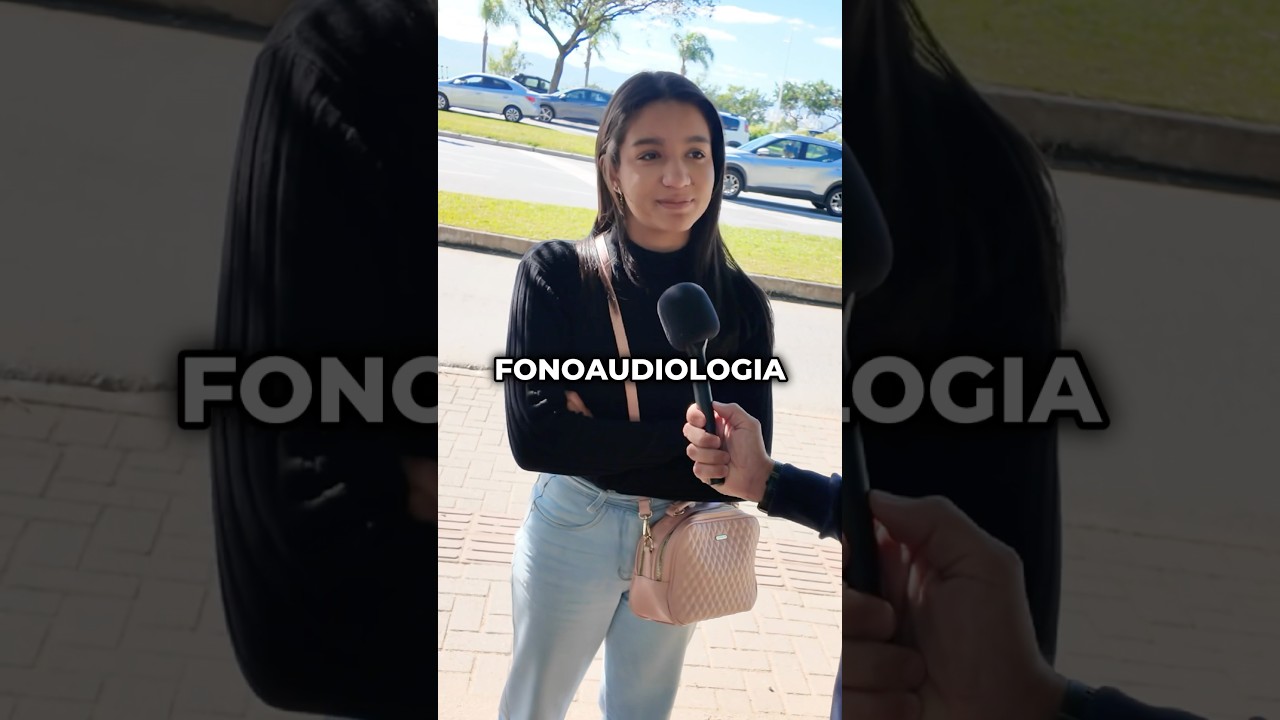 Voc&ecirc; faz faculdade de que? 💡 #entrevista #fonoaudiologia #fonoaudiologa #faculdade #estudantes