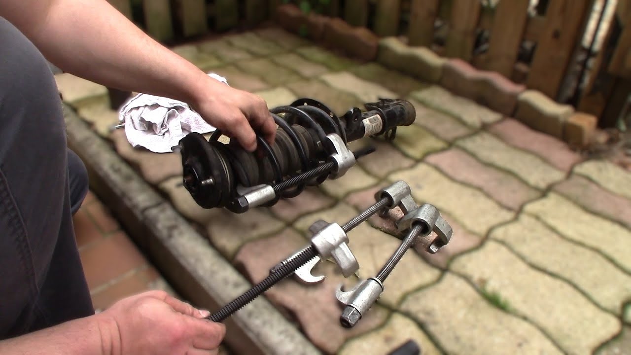 Strut bearings replacement