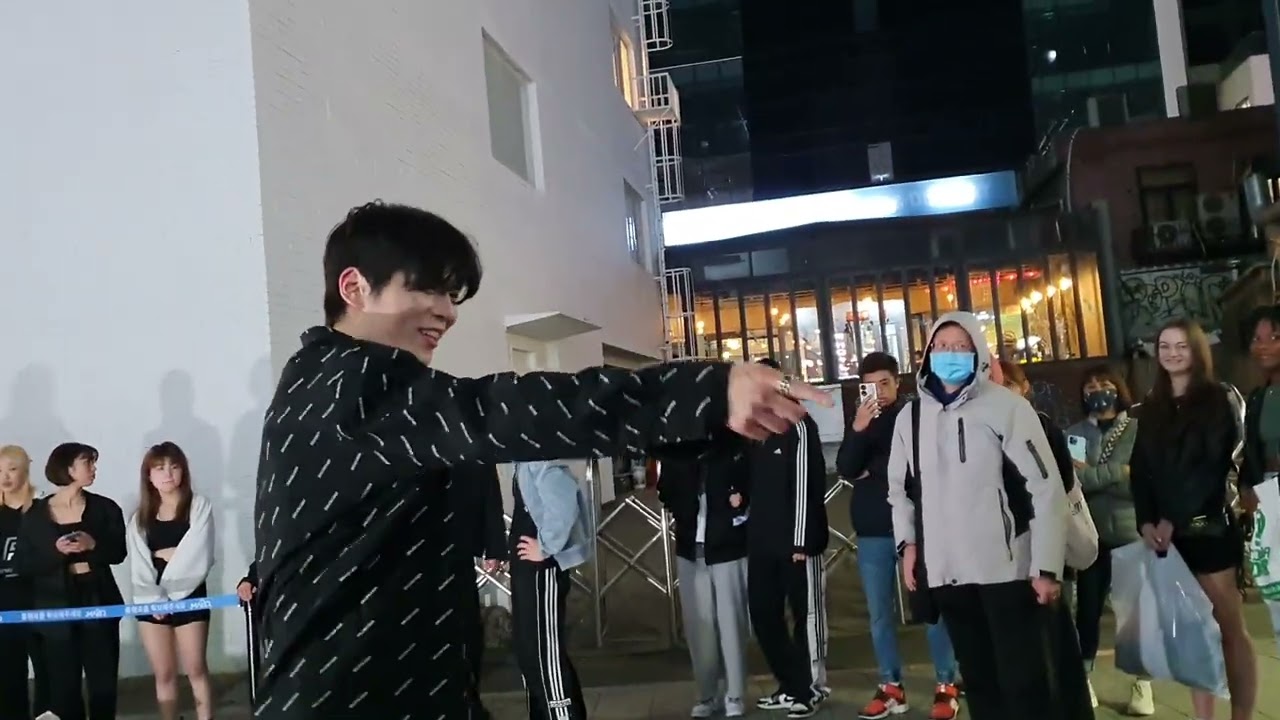 [STREET ARTIST] UL. HONGDAE BUSKING. 230329.
