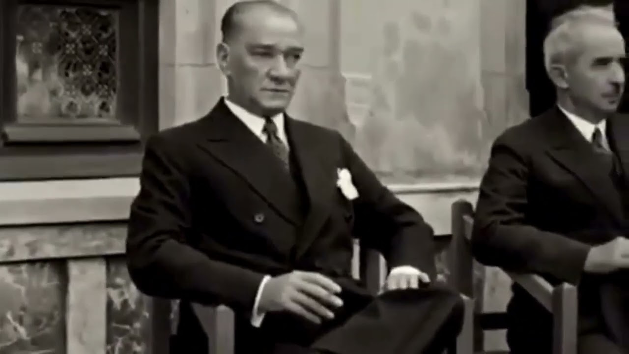 Askerinle Bin Yaşa Mustafa Kemal Paşa