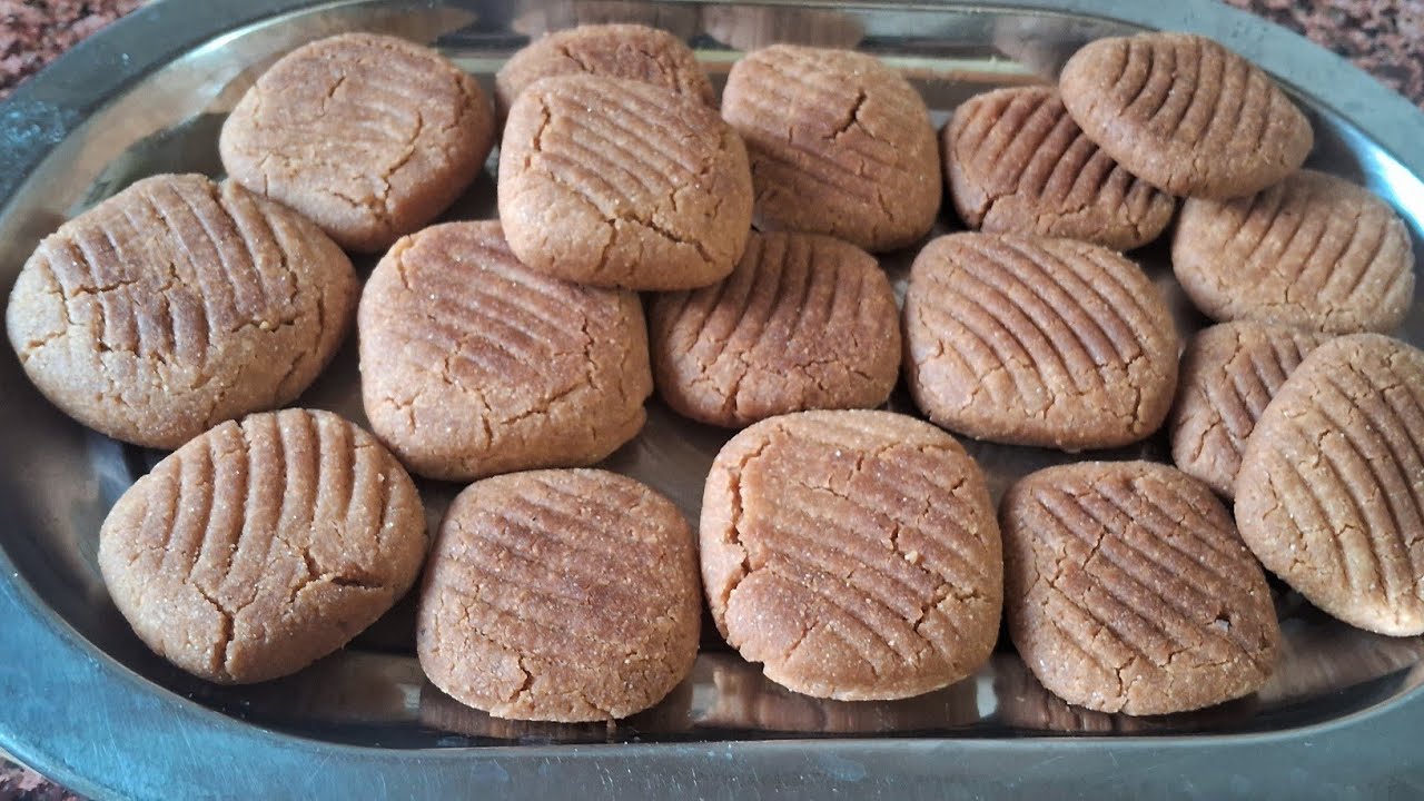 आटे और सूजी से बनाएं बहुत ही स्वादिष्ट बिस्कुट |Biscuit Recipe|Suji Biscuit Recipe