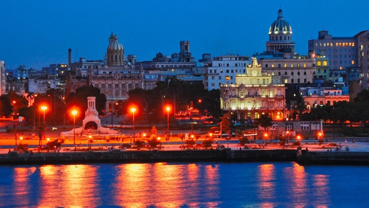 Cuba — La Vida Sigue