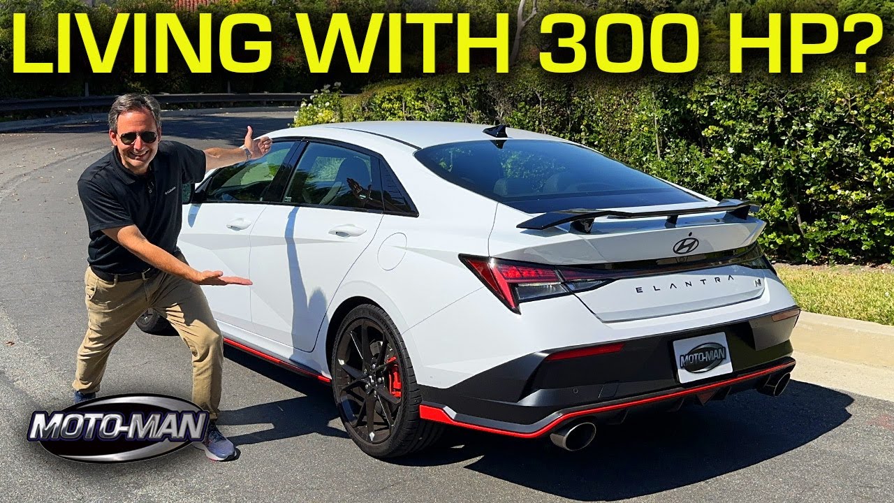 Кто-нибудь воспринимает Hyundai Elantra N всерьез?