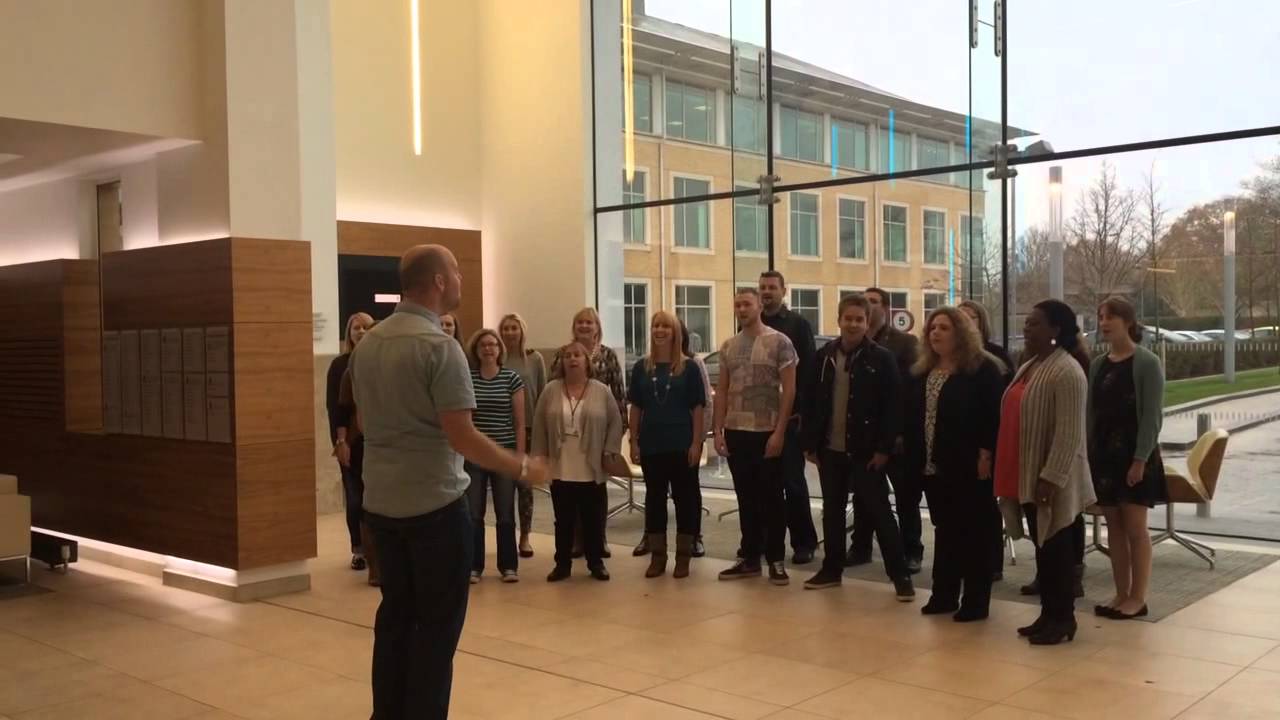 Jerrold Holdings Choir