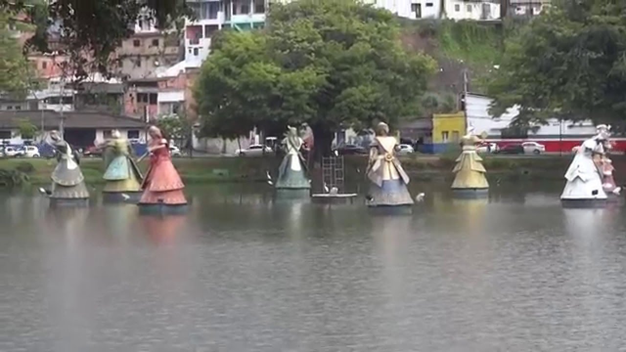 Dique de TORORO , Salvador , Bahia, Brazil, as estatuas de Orixas,