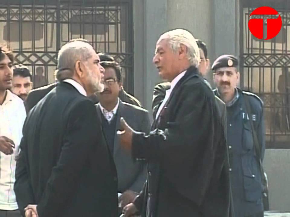 Akram Sheikh, Barrister Zafarullah exchange harsh words