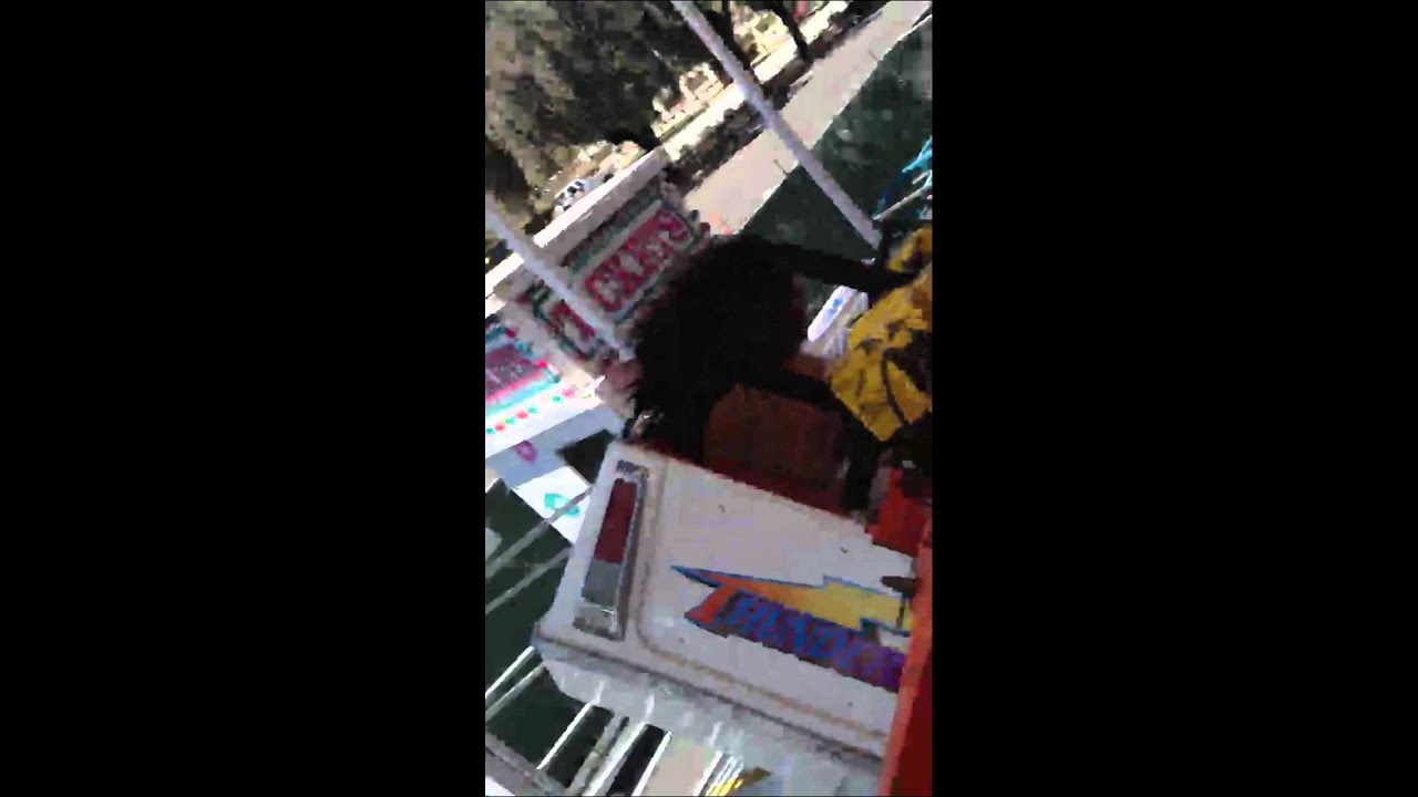 Thunderbolt carnival ride