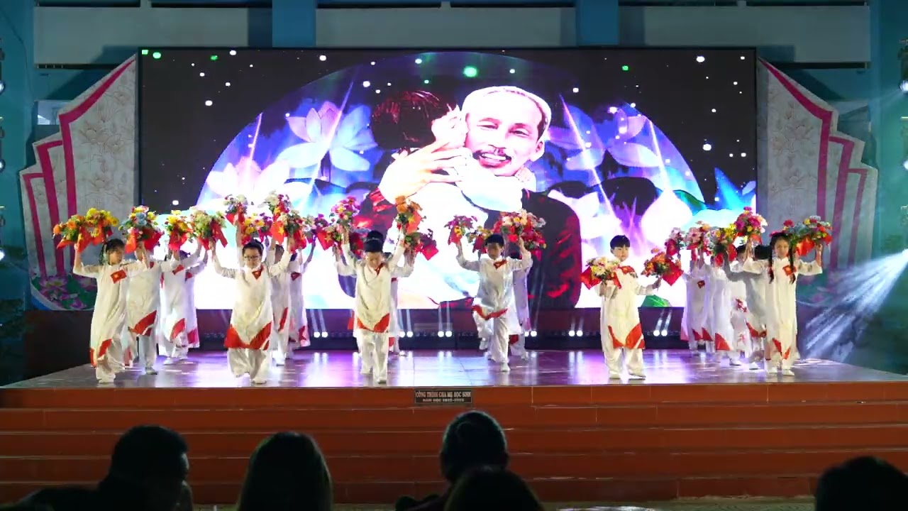 Hai 9 Mừng Đảng - Mừng Xuân