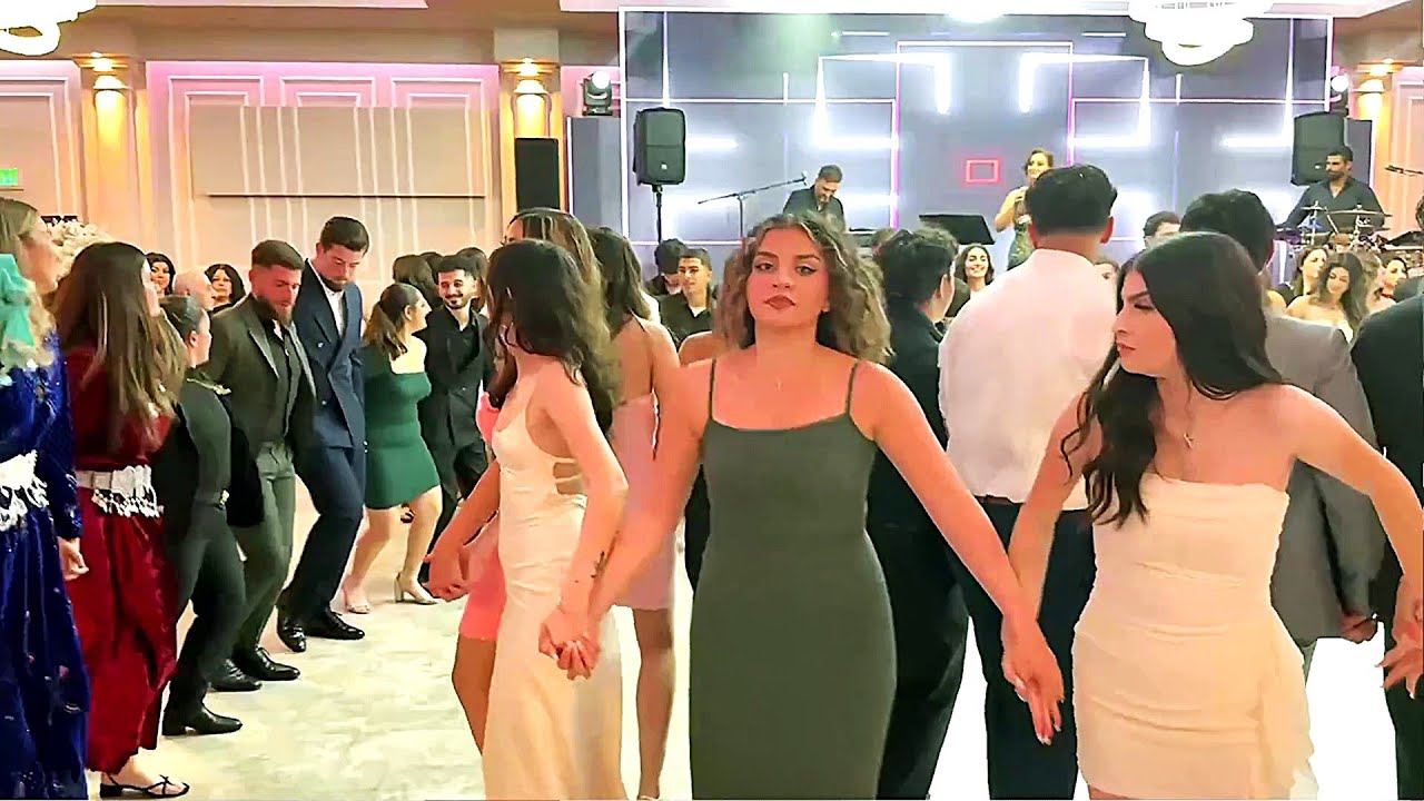 Assyrian Dances-17