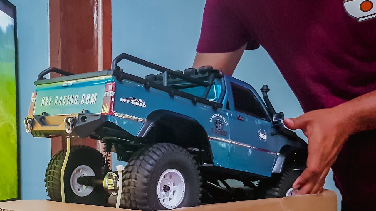 RGT EX86110 EP ROCK CRAWLER PIONEER - UNBOXING AND FIRST LOOK
