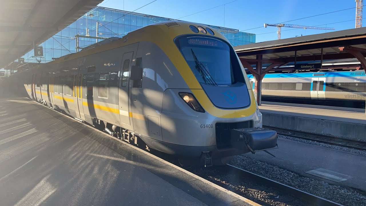Tåg på Göteborg Central - Trains in Gothenburg, Sweden