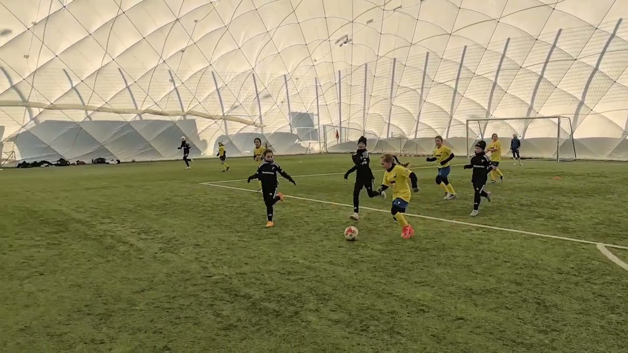 Sparing dziewczynek Avia Świdnik - Górnik Łęczna 1.02.2026