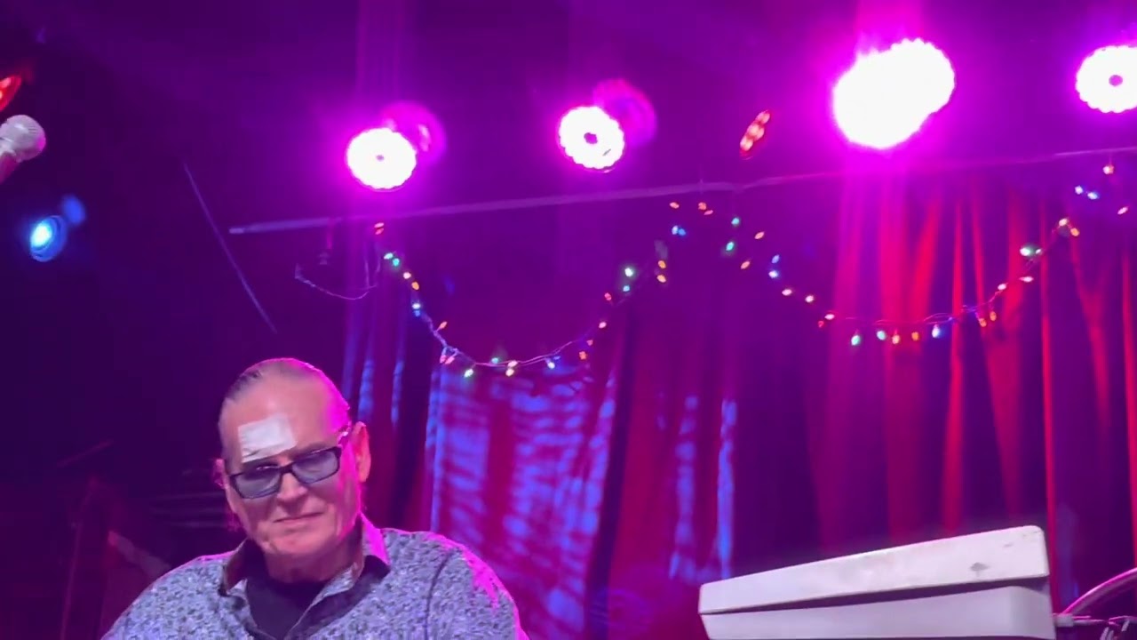 Ambrosia &ldquo;Love is Alive&rdquo;(Gary Wright cover) live at The Coach House San Juan Capistrano, CA 12/23/22