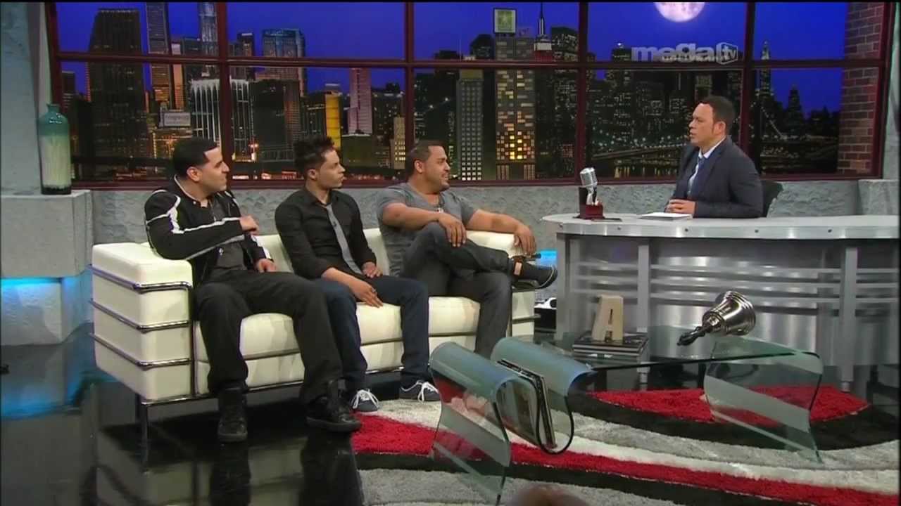 Grupo Vena Entrevista y Chistes con Alexis Valdes en Esta Noche Tu Night (4-27-12)