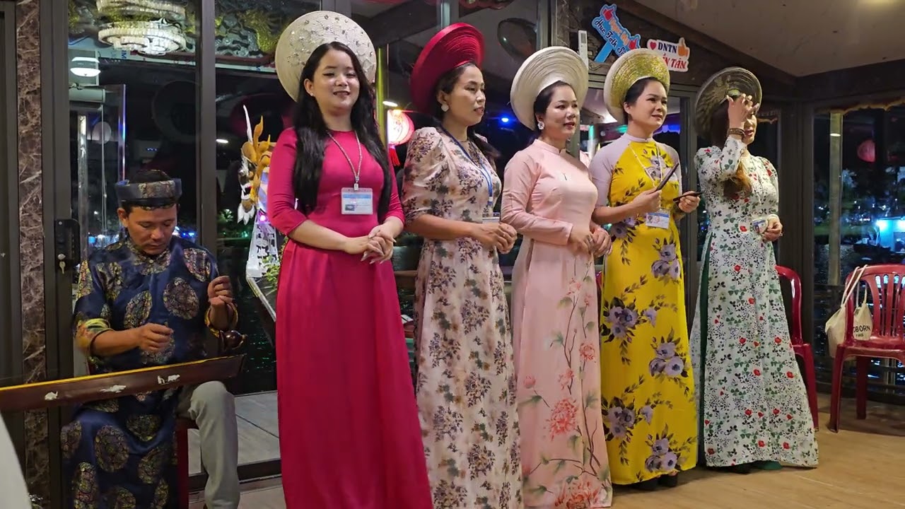 Ca Huế