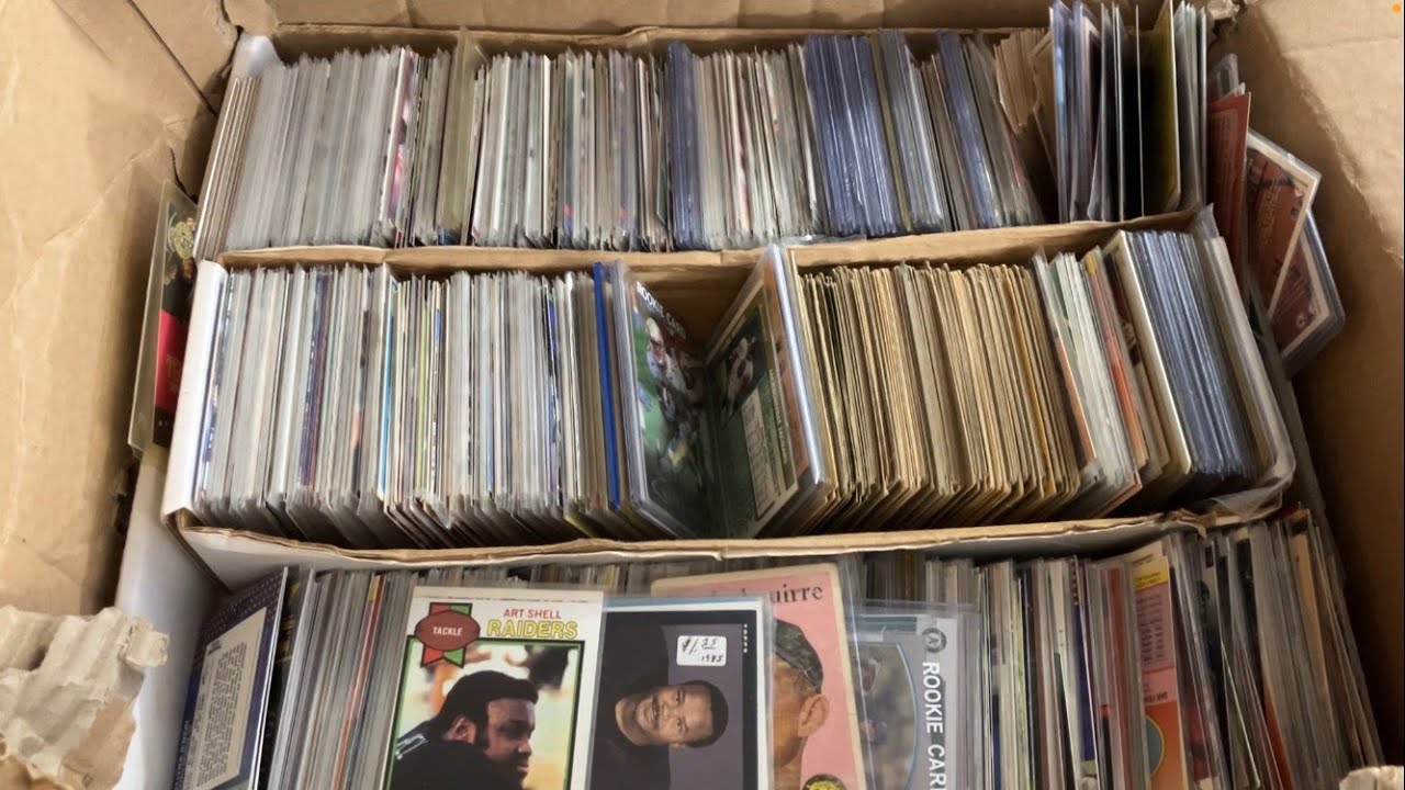 $30 FOR THIS BIG BOX OF OLD SPORTS CARDS!