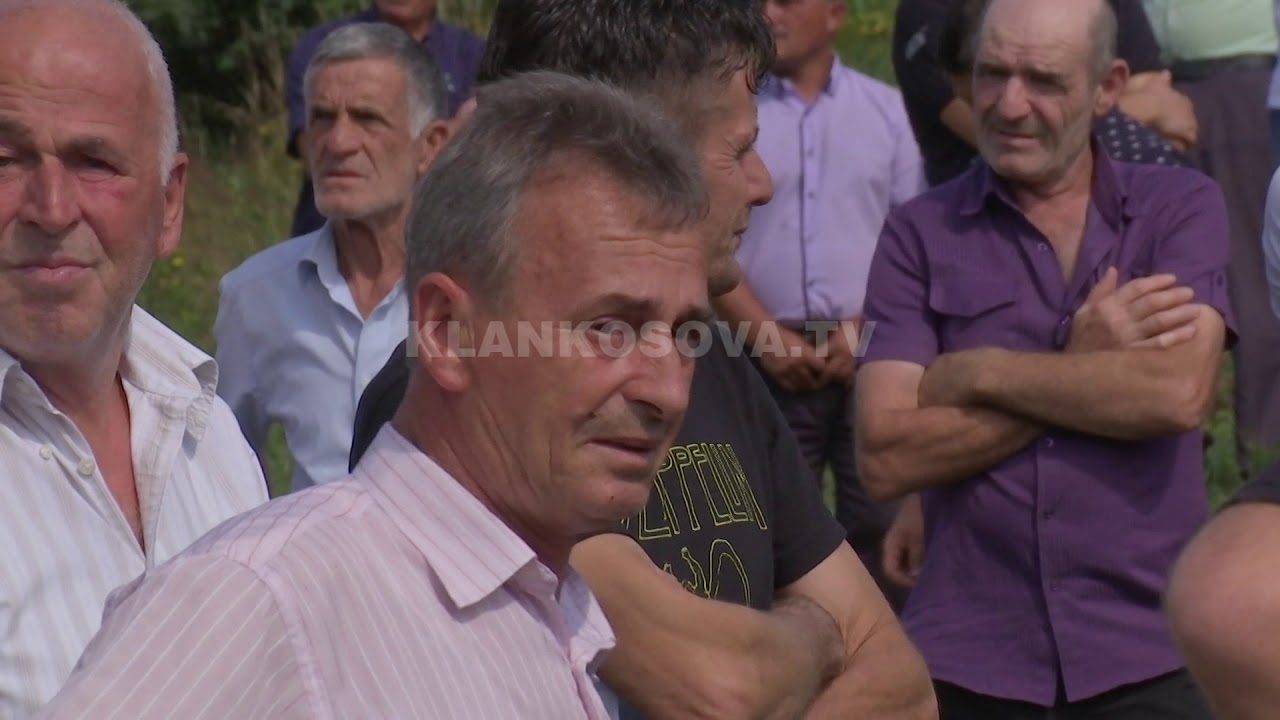 Sopi, varrosen pesë anëtarët e familjes Sadikaj - 10.07.2018 - Klan Kosova
