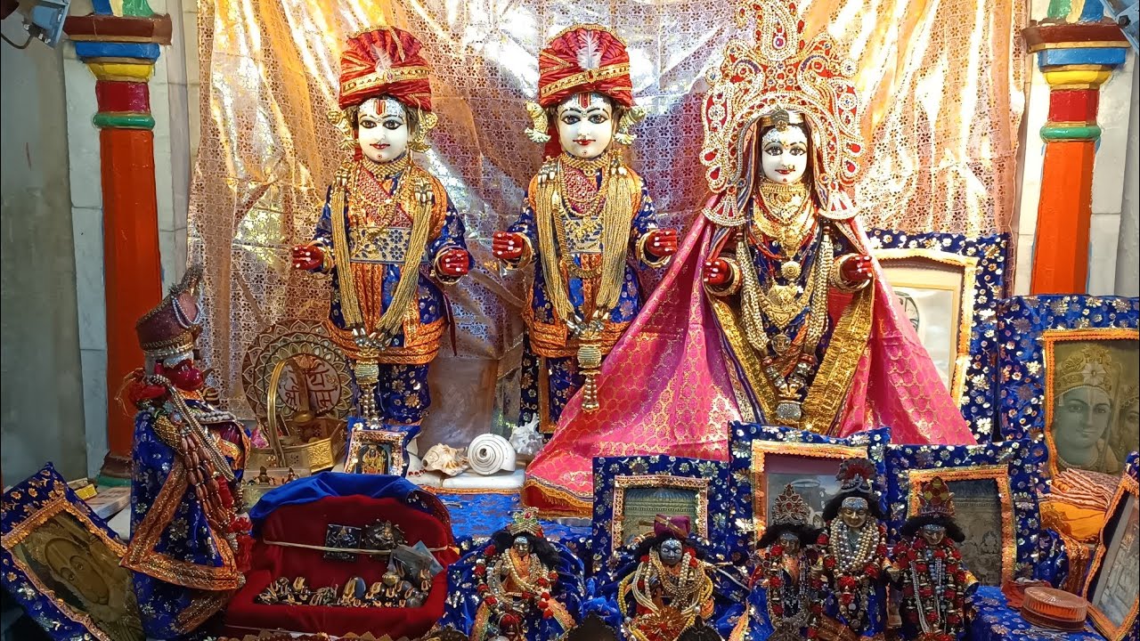 LIVE :- संध्या श्रृंगार आरती दर्शन !! मंगलवार!! 13jan#trending#bhakti#jaishreeram #panchmandir#aarti
