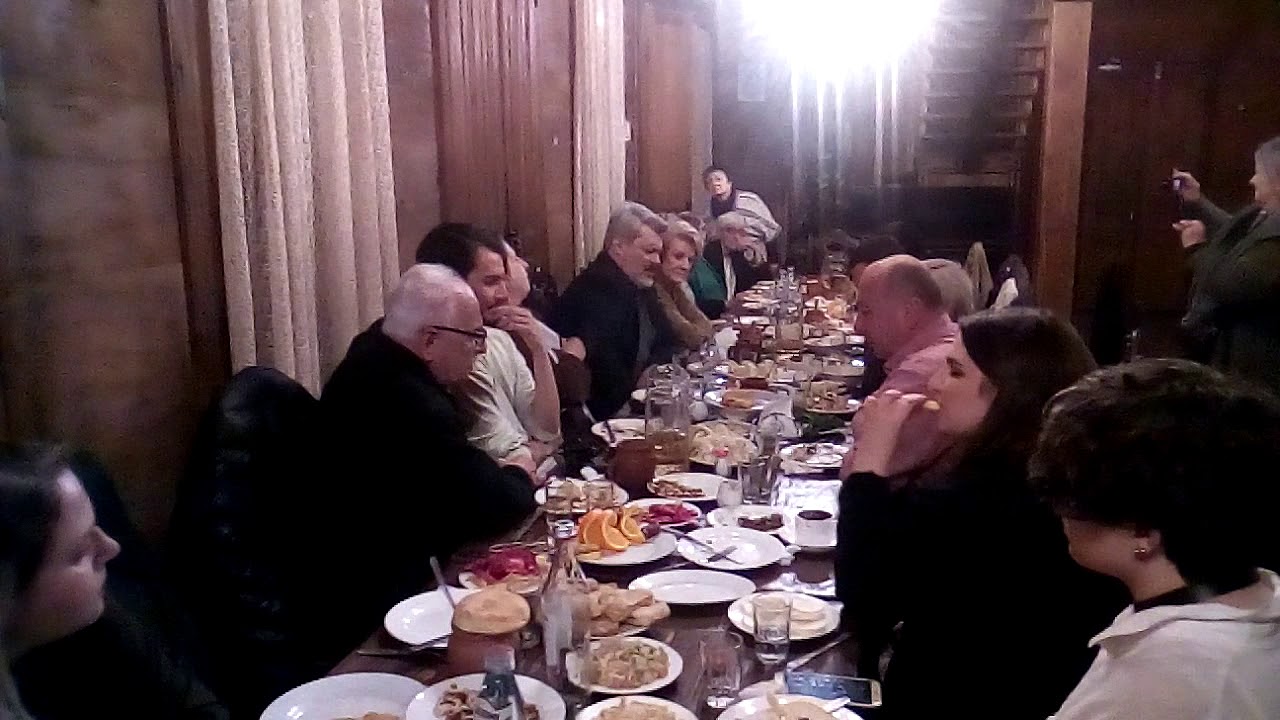 Zatiashvili family singing Tsintskaro