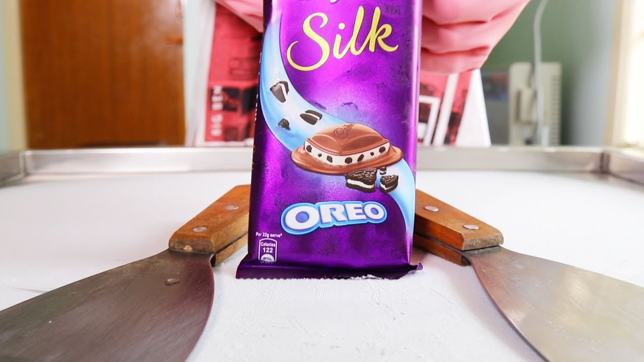 Cadbury Dairy Milk OREO ICE CREAM ROLLS