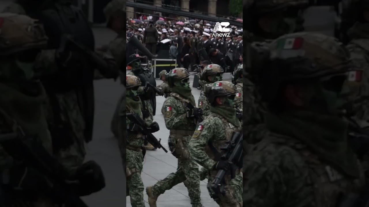 Mexican Air Force celebrates Independence Day in military parade