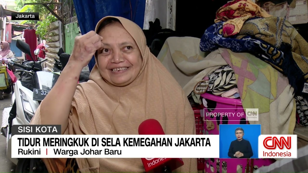 Tidur Meringkuk Di Sela Kemegahan Jakarta -  Sisi Kota
