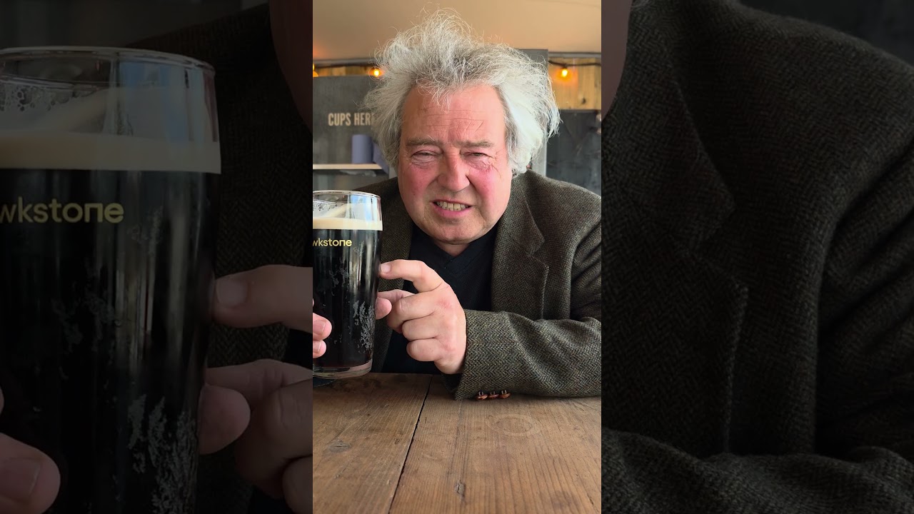 Hawkstone Brewery. Hawkstone Black Nitro Stout  4.2%.