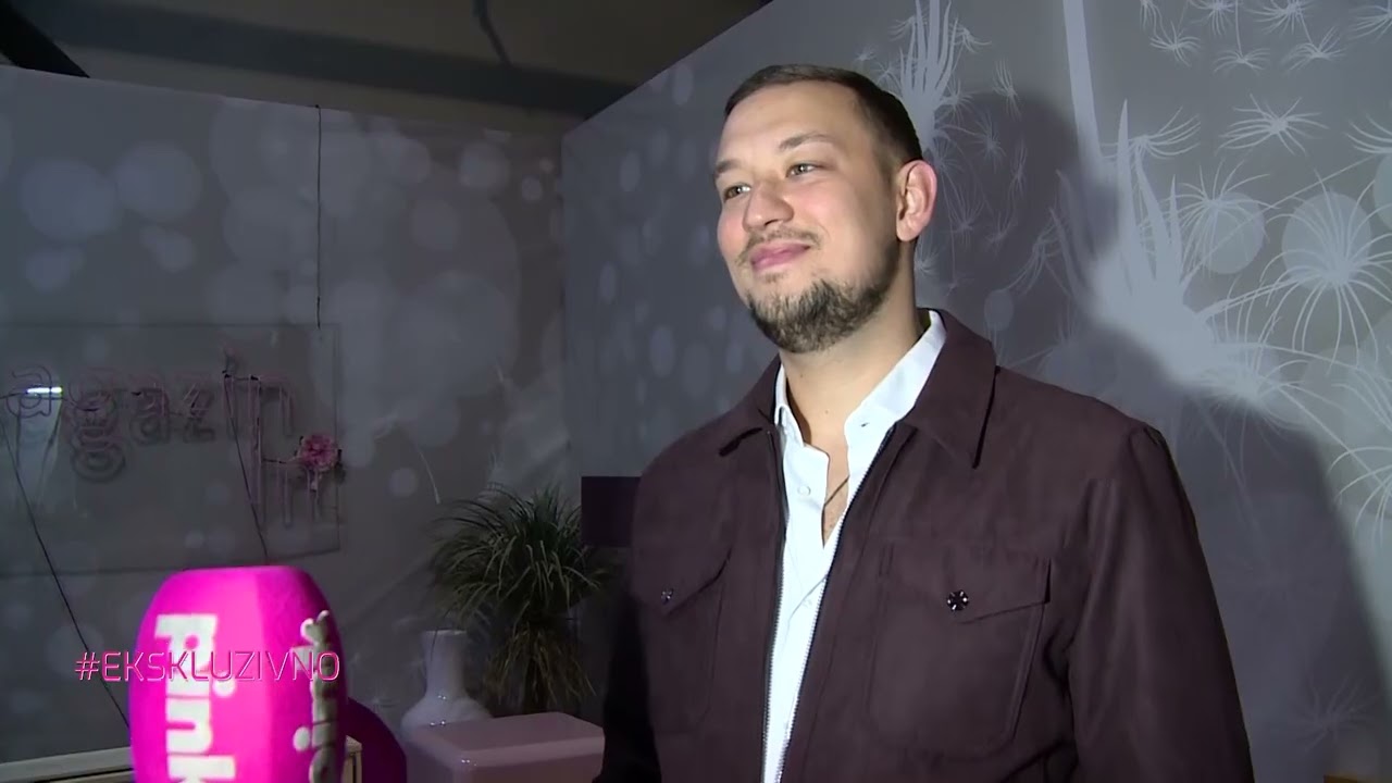 EKSKLUZIVno - Uroš Živković: 