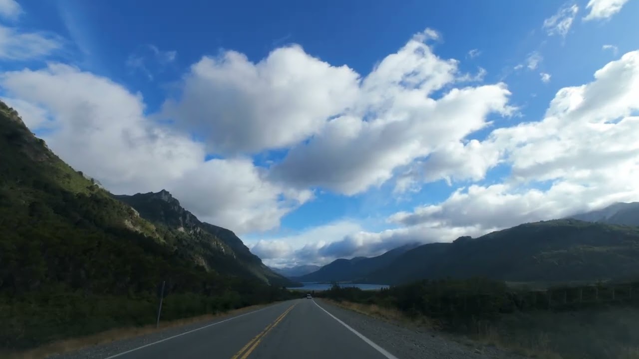 Camino entre el bolsón y bariloche