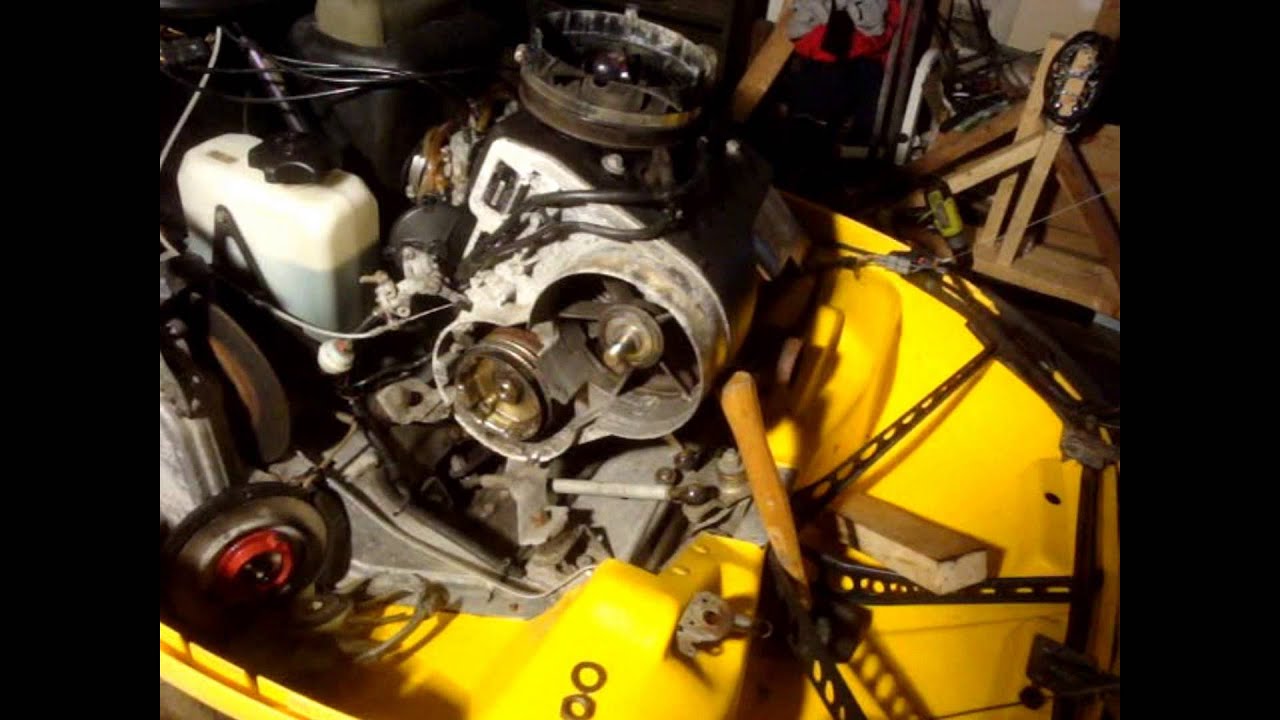Замена ремня вентилятора охлаждения снегохода (Ski-Doo)