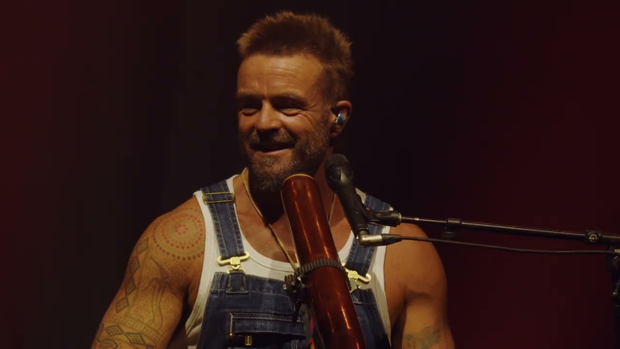 Let Me Be - Live in Belgium at Forest National Arena, Nov 2025