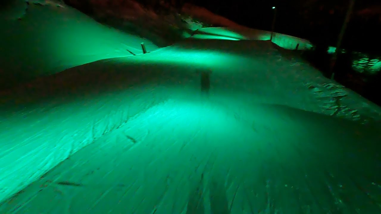 Hemsedal - Slope 32 SkiStar Fun ride. Night.
