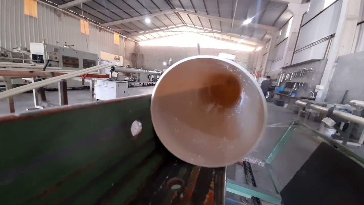 Como é feito um tubo de 100 mm em pvc