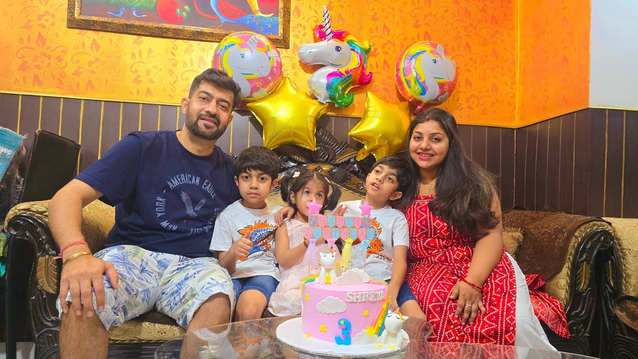 Kyun Aaye Hain India 🇮🇳 ??? Meri mummy Aa Gayi || Shreya's Birthday Celebration 🎂